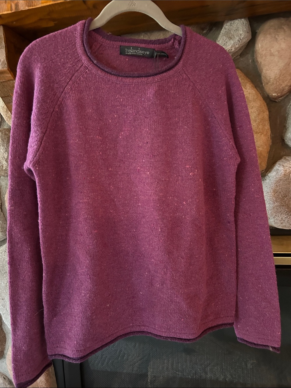 Irelandseye Women’s Plum Wool Cashmere Crewneck Sweater, Size S | NWT